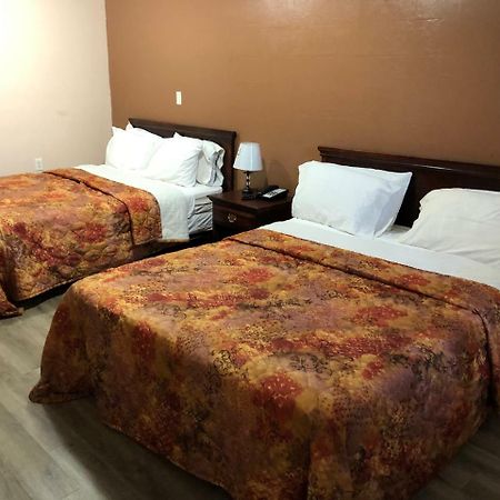 Town Motel オシュコシュ エクステリア 写真