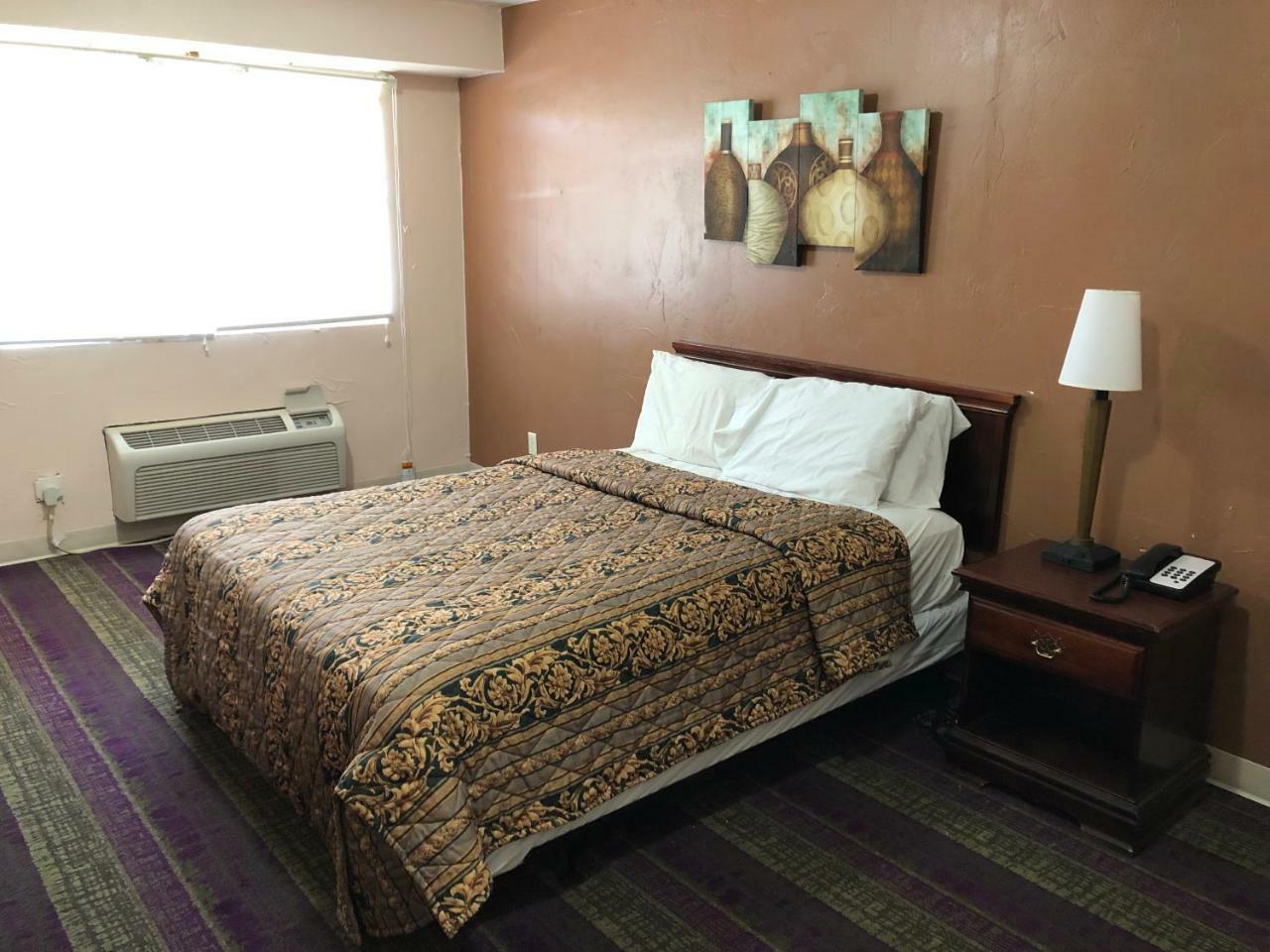 Town Motel オシュコシュ エクステリア 写真