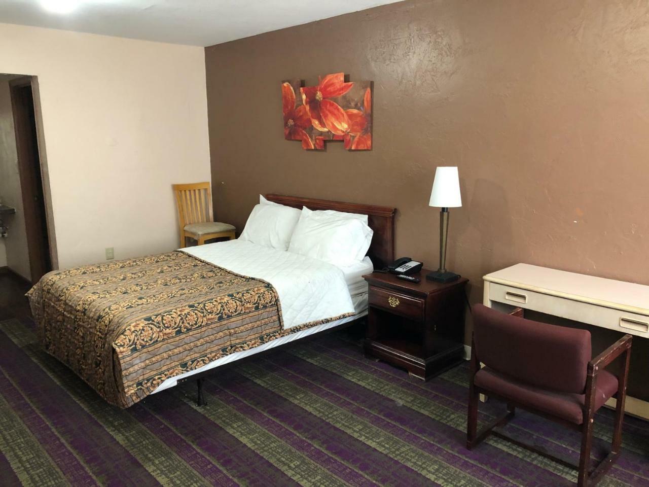 Town Motel オシュコシュ エクステリア 写真